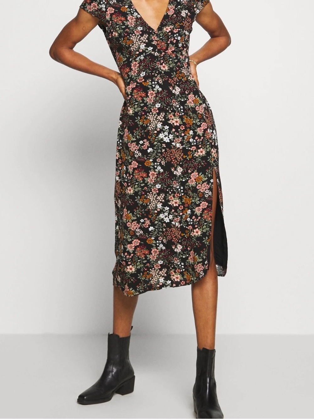 Abercrombie & Fitch Black Floral Midi Dress